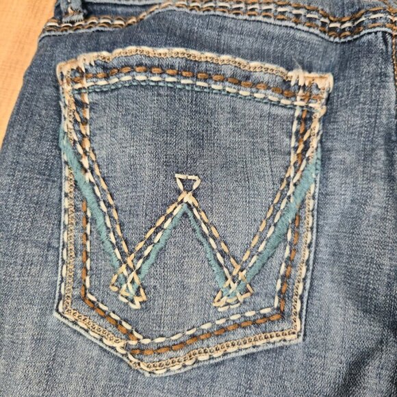 Wrangler Bootcut Embroidered Jeans Women Size 9/10 Blue Casual Denim Medium Wash - Picture 6 of 14